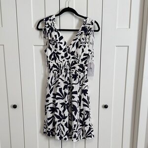 Time and Tru Dark Navy and White Leaf Print Mini Dress